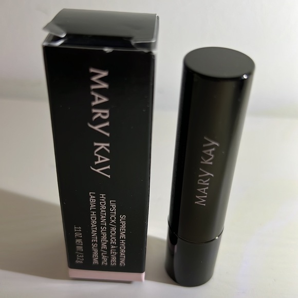 👄Marykay Poetic Pink Hydrating Lipstick - Picture 2 of 8